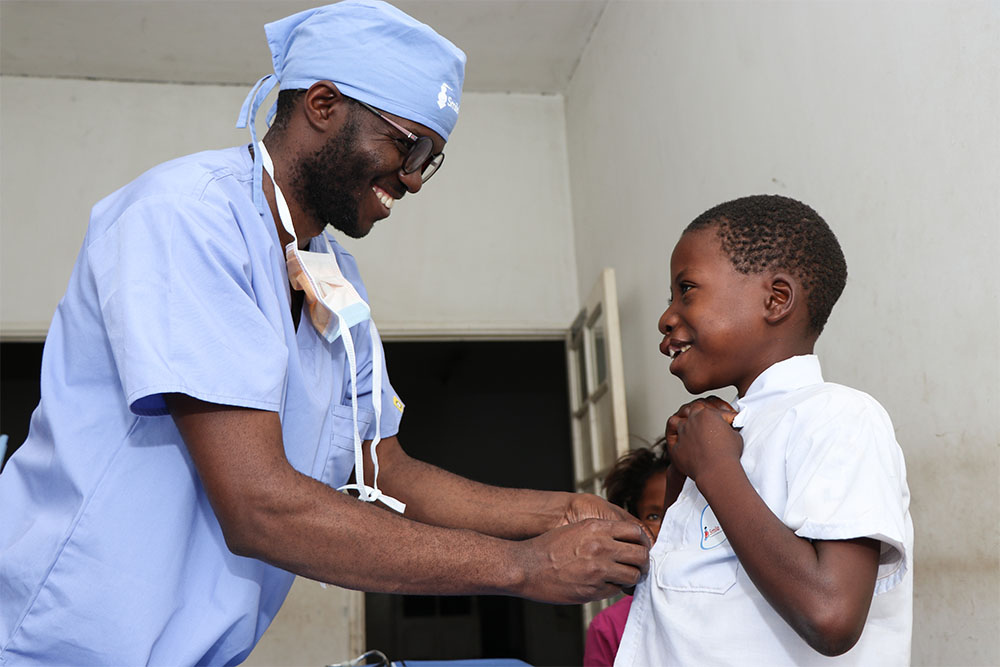 nkunda meets his cleft surgeon