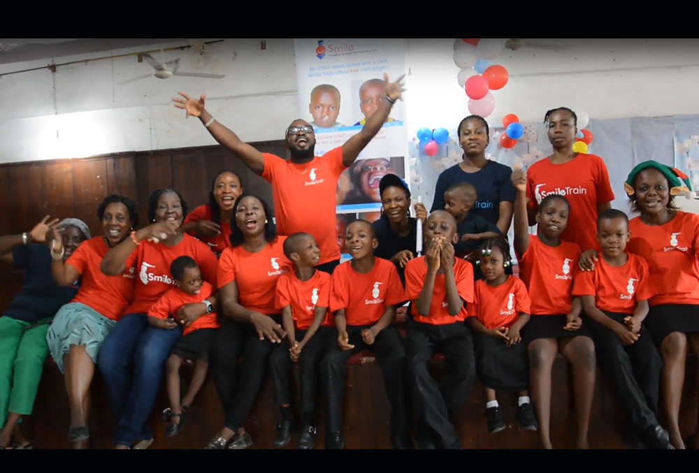 Nigeria's Sing & Smile Club performing "I Want to Wish You a Merry Christmas"