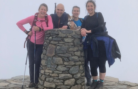 Steve Anthony with his three sisters atop Mt. Snowdon